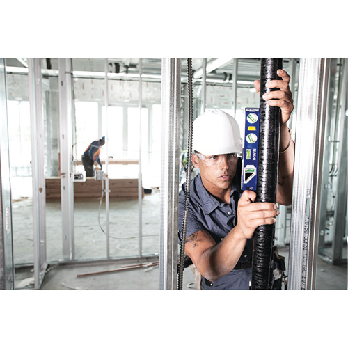 Niveau torpille robuste de s&eacute;rie 250, 9" lo, Aluminium, 4 fioles, Magn&eacute;tique Equipex