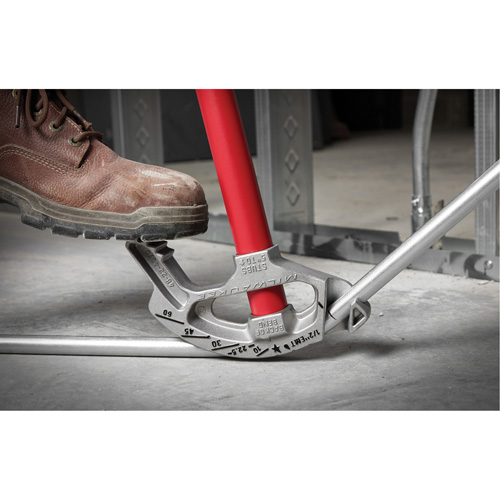 Machine &agrave; plier les conduits en aluminium Equipex