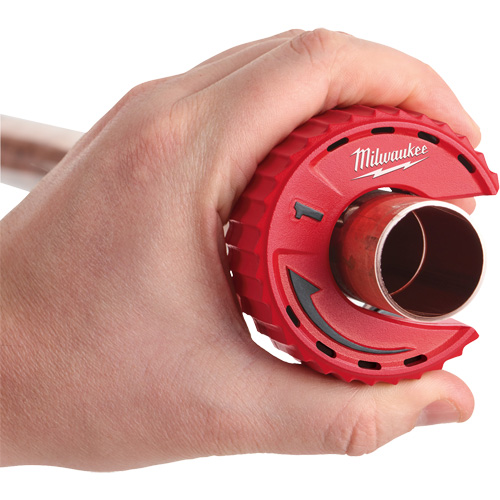 Coupe-tubes pour espaces restreints, Capacit&eacute; de 1" Equipex