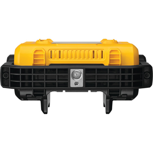 Lampe d'&eacute;clairage direct compact 12V/20V Max, DEL, 2000 Lumens Equipex
