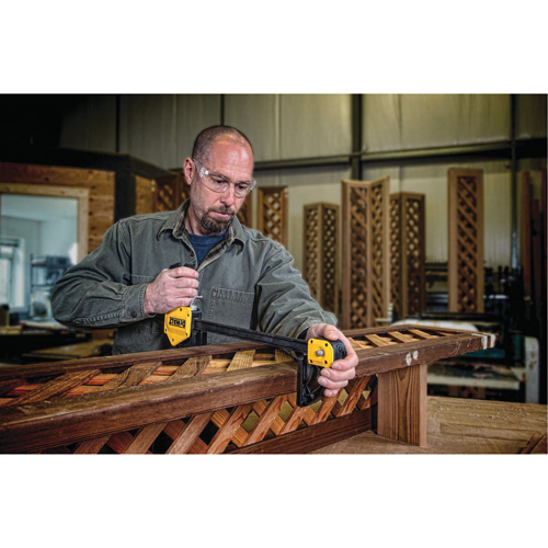 Serre-joint tr&egrave;s grand &agrave; g&acirc;chette, 24" (610 mm) Equipex