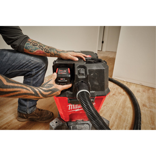Aspirateur sec/humide sans fil M18 Fuel, 18 V, Capacit&eacute; 6 gal. Equipex