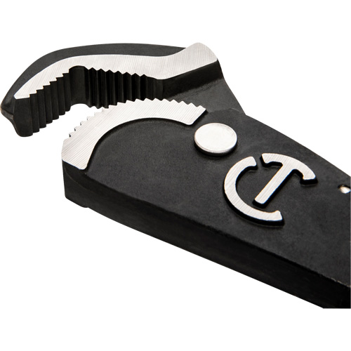 Self-Adjusting Dual Material Pipe Wrench, 1-1/2" Jaw Capacity, 12" Long, Black Oxide Finish, Cushion Handle Equipex