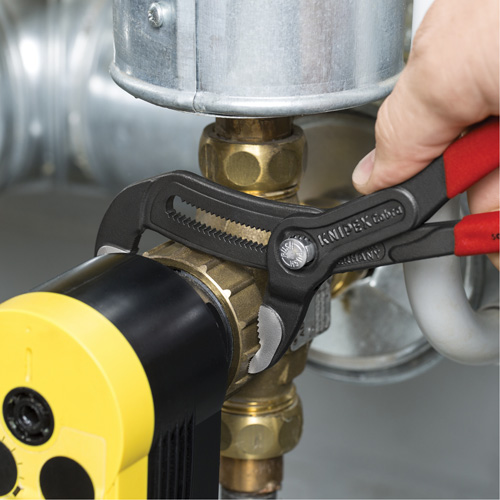Cobra&reg; Water Pump Pliers, 10" Equipex