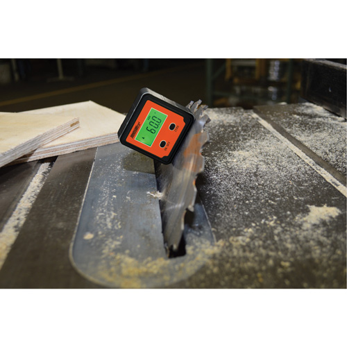 Inclinom&egrave;tre magn&eacute;tique &agrave; 2 boutons Equipex