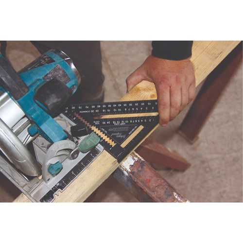&eacute;querre de charpentier grav&eacute;e au laser Johnny Square&reg; de 7 po Equipex