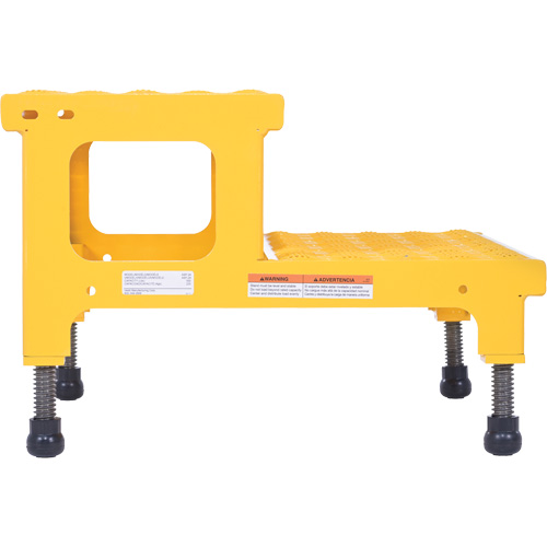 Plate-forme ajustable Step-Mate, 2 marche(s), 23-13/16" la x 22-7/8" lo x 15-1/4" h, Capacit&eacute; 500 lb Equipex