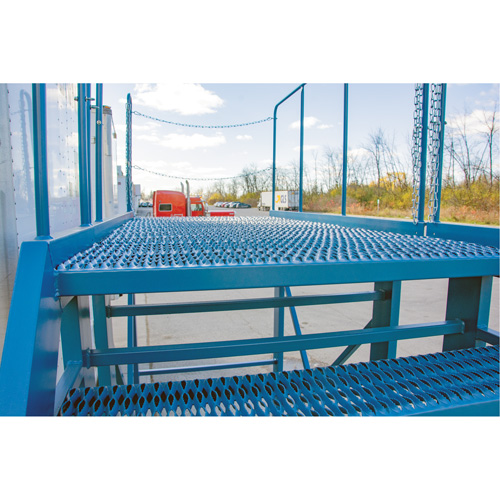 &eacute;chelle &agrave; neige, Acier, 10 Marches, 99" ha, 85-1/2" p, 48" Marche, Stri&eacute; Equipex