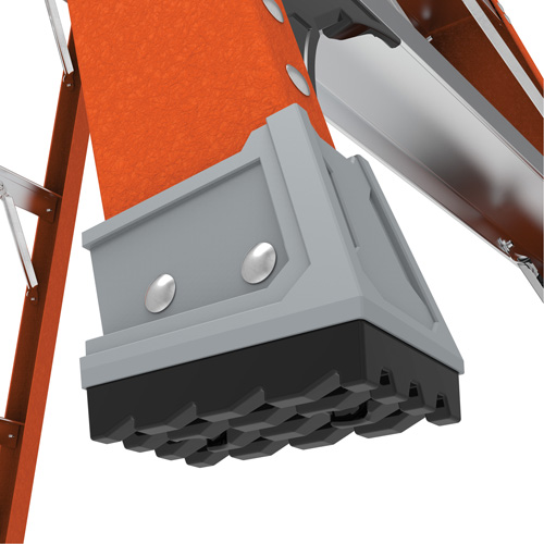 Safespace Platform Step Ladder, 4', 300 lbs. Cap. Equipex
