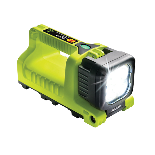 Lantern, LED, 588 Lumens, C Batteries Equipex