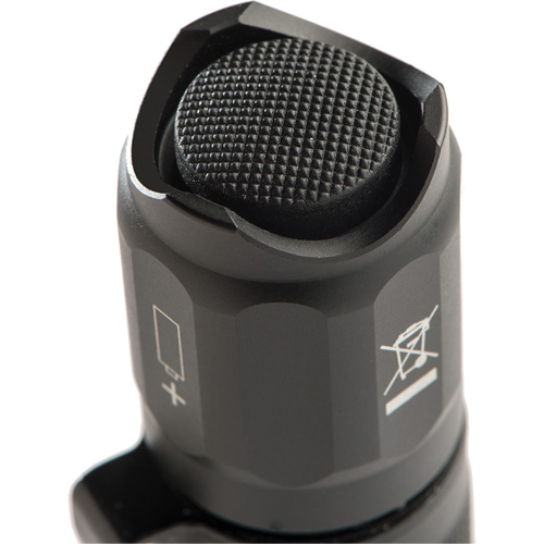Lampe de poche tactique de s&eacute;rie 7000, DEL, 774 lumens, Piles CR123 Equipex