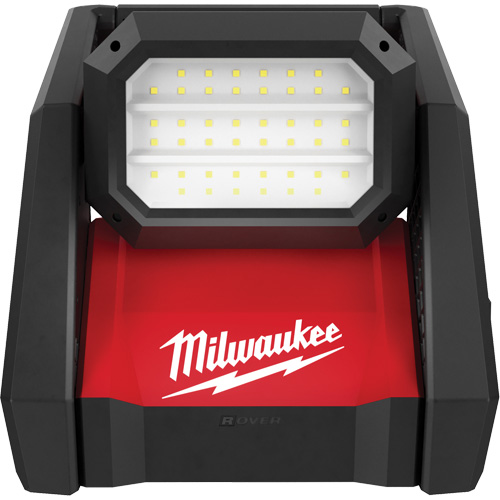 Projecteur d'illumination &agrave; alimentation double M18 Rover, DEL, 2000/4000/1200 lumens, Boîtier en Plastique Equipex