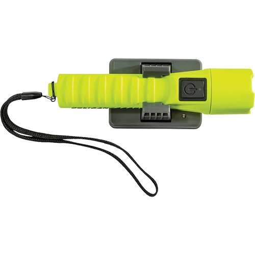 3335R Flashlight, LED, 246 Lumens, Rechargeable Batteries Equipex