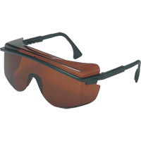 Lunettes de s&eacute;curit&eacute; Uvex Astrospec OTG 3001, Lentille Grise/fum&eacute;e, Anti-&eacute;gratignures, ANSI Z87+/R&eacute;pond ou surpasse la norme CSA Z94.3 Equipex