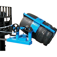 Leveur de baril pour chariot &eacute;l&eacute;vateur, Baril de 55 gal. US (45 gal. imp.), Capacit&eacute; 1500 lb/680 kg Equipex