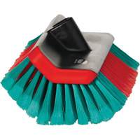 Brosse &agrave; alimentation en eau pour nettoyage des parties hautes et basses des v&eacute;hicules de la s&eacute;rie Transport Equipex