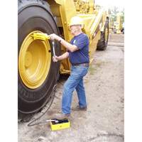 D&eacute;monte-talons hydraulique OTR Earthmover s&eacute;rie Pro Equipex