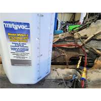 Syst&egrave;me de remplissage de liquide de transmission automatique de 2,5 gallon Equipex