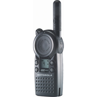 Radio bidirectionnelle commerciales s&eacute;rie CLS, Bande UHF, 4 canaux, Port&eacute;e 200 000 pi² Equipex