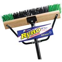Balai-brosse &agrave; manche renforc&eacute; Ryno, 18", Ferme, Soies PVC Equipex