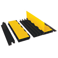 Ensemble de protection de c&acirc;bles Yellow Jacket, 3 canaux, 36" lo x 18,5" la x 3" h Equipex