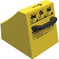Cale de roue ultra-robuste pour l'exploitation mini&egrave;re Checkers Safety sans support, PEHD, Jaune, 14-1/2" la x 17-1/2" p x 16" h Equipex