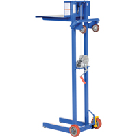 Empileur &agrave; plateforme, M&eacute;canisme Treuil manuel, Capacit&eacute; de 400 lb, Levage max de 58" Equipex