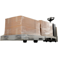 Transpalette &eacute;lectrique motoris&eacute; a/plateforme &agrave; conducteur debout, Capacit&eacute; 4500 lb, 96" lo x 30" la Equipex