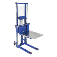 Gerbeur Hefti-Lift, M&eacute;canisme Pompe au pied, Capacit&eacute; de 1500 lb, Levage max de 63" Equipex