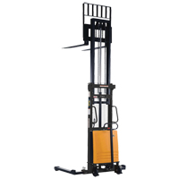 Gerbeur pour chariot &eacute;l&eacute;vateur, Fonctionnement &eacute;lectrique, Capacit&eacute; 2000 lb, Lev&eacute;e max 63" Equipex
