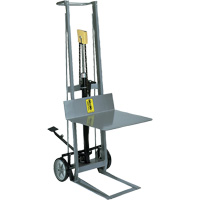 Gerbeur hydraulique &agrave; plateforme, M&eacute;canisme Pompe au pied, Capacit&eacute; de 400 lb, Levage max de 40" Equipex
