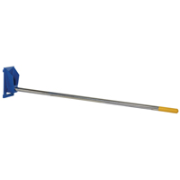 Fl&egrave;che de chariot &eacute;l&eacute;vateur pour tapis, 108-1/2" longueur, Install&eacute; sur tablier, Capacit&eacute; de 2500 lb Equipex