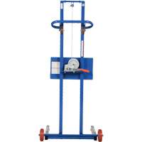 Plateforme &eacute;l&eacute;vatrice &agrave; profil bas pour charge l&eacute;g&egrave;re, M&eacute;canisme Treuil manuel, Capacit&eacute; de 400 lb, Levage max de 55" Equipex