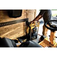 Trousse tondeuse &agrave; gazon sans balais sans fil XR 2X20V MAX*, Pouss&eacute;e, &agrave; pile, Largeur de coupe 21" Equipex