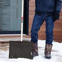 Pelle &agrave; neige Nordic, Lame Polypropyl&egrave;ne, Largueur 17-3/4", Manche Prise en D Equipex