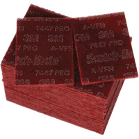Scotch-Brite 7447 Hand Pads, Aluminum Oxide, 9" x 6", Very Fine Grit Equipex