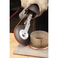 Bras de fixation de ponceuse-lime &agrave; courroie 28370 pour coins Equipex