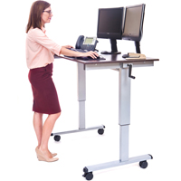 Postes de travail ajustables pour travail assis et debout , , 48-1/2" h x 48" la x 32-1/2" p, Noyer Equipex