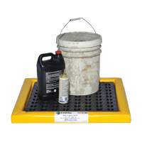Poly-Spillpad Pads, 24" L x 24" W x 2" H, 2 US gal. Spill Capacity Equipex