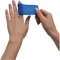 Pansements en mousse douce, Couper au besoin lo x 2-1/2" la, Classe 1, Auto-adh&eacute;rent Equipex
