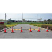 C&ocirc;ne de signalisation, 28", Orange, Bande(s) r&eacute;fl&eacute;chissante(s) 4" & 6" Equipex