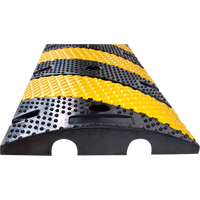 Bosse de d&eacute;c&eacute;l&eacute;ration, Caoutchouc, 4' lo x 11-3/4" la x 2" h Equipex