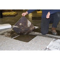 Tampons Husky Spilltration, Huile seulement, 16" x 16", 17,2 gal. d'absorption Equipex