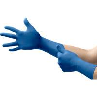 UltraSense&reg; EC Gloves, X-Small, Nitrile, 5-mil, Powder-Free, Blue, Class 2 Equipex