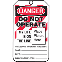 &eacute;tiquettes de verrouillage Do Not Operate Danger, Papier cartonn&eacute;, 3-1/4" la x 5-3/4" h, Anglais Equipex