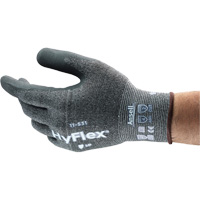 Gant enduit Hyflex r&eacute;sistant &agrave; la coupe, 6, R&ecirc;vetement Nitrile, Calibre 18, Enveloppe en Nylon Equipex