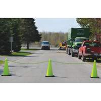 Ensemble de c&ocirc;nes de signalisation et chaînes, 28", Orange, Bande(s) r&eacute;fl&eacute;chissante(s) 4" & 6" Equipex