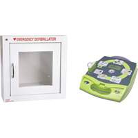D&eacute;fibrillateur enti&egrave;rement automatis&eacute; AED Plus en anglais avec armoire murale munie d'une alarme, Automatique, Anglais, Classe 4 Equipex