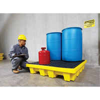 Ultra-Spill Pallet emboitable, 4 barils, Capacit&eacute; de d&eacute;versement 66 gal. US, 51" x 51" x 10" Equipex