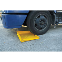 Flexible Ultra-Utility Tray&reg;, 42" L x 42" W x 4.8" H, 18 US gal. Spill Capacity Equipex